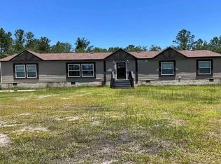 120 Scarlett Dr, Waycross, GA 31503