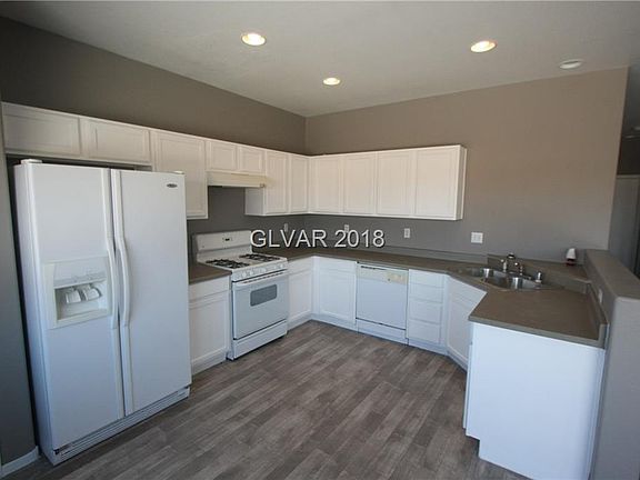 3rd image of 6052 Salsbury Cove Dr