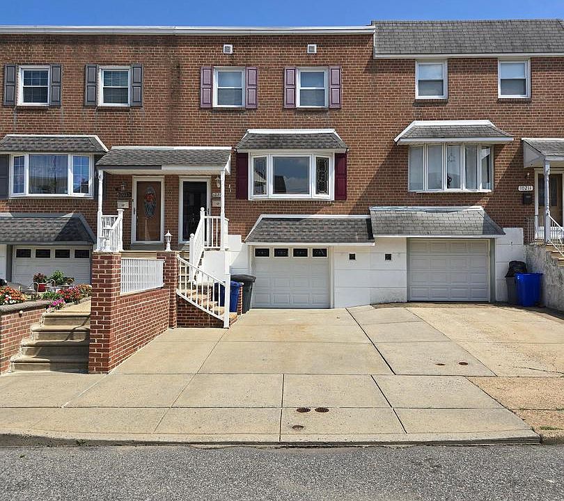 1st image of 10213 Ambridge Pl