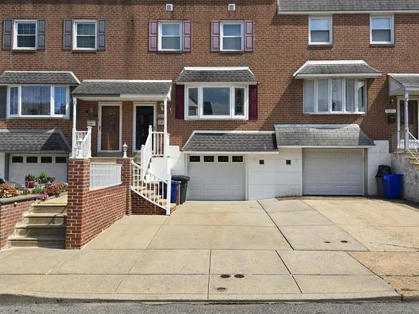 10213 Ambridge Pl, Philadelphia, PA 19114