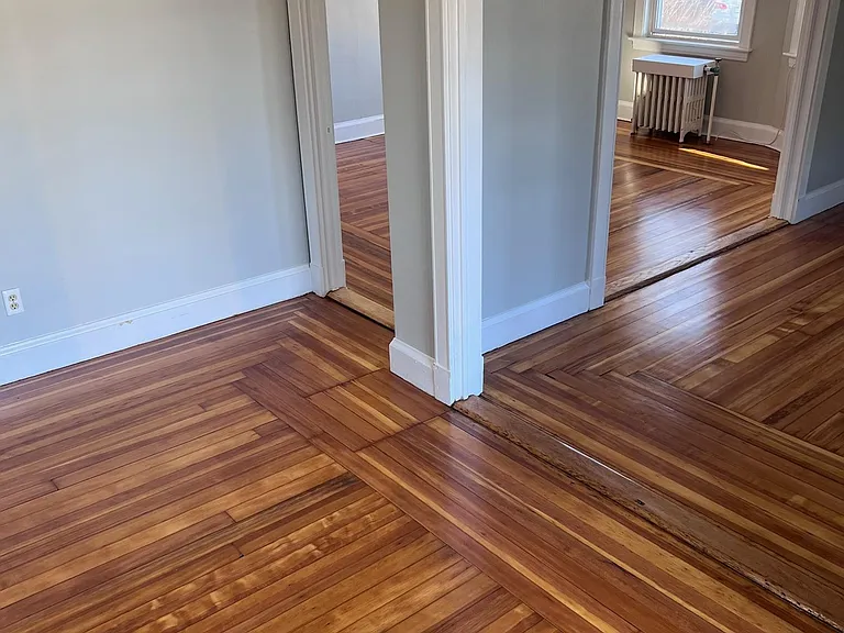 121 Oakland St — Photo 7