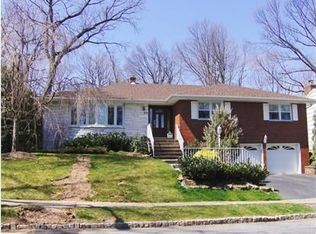 65 Fairview Pl, Montclair, NJ 07043