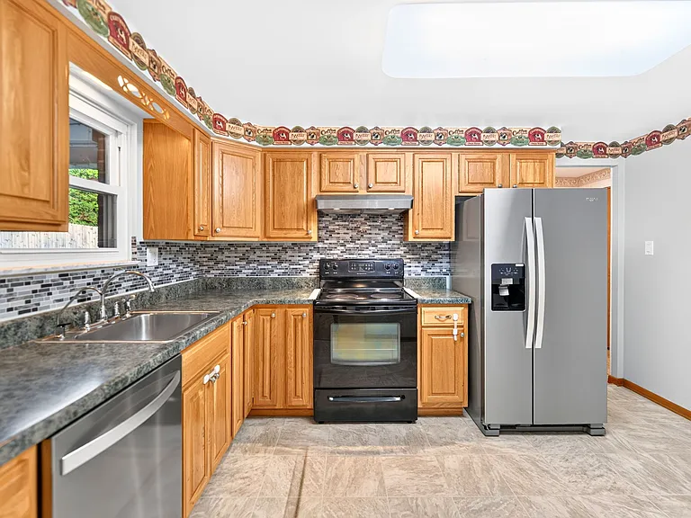 436 Sharon Rd — Photo 13