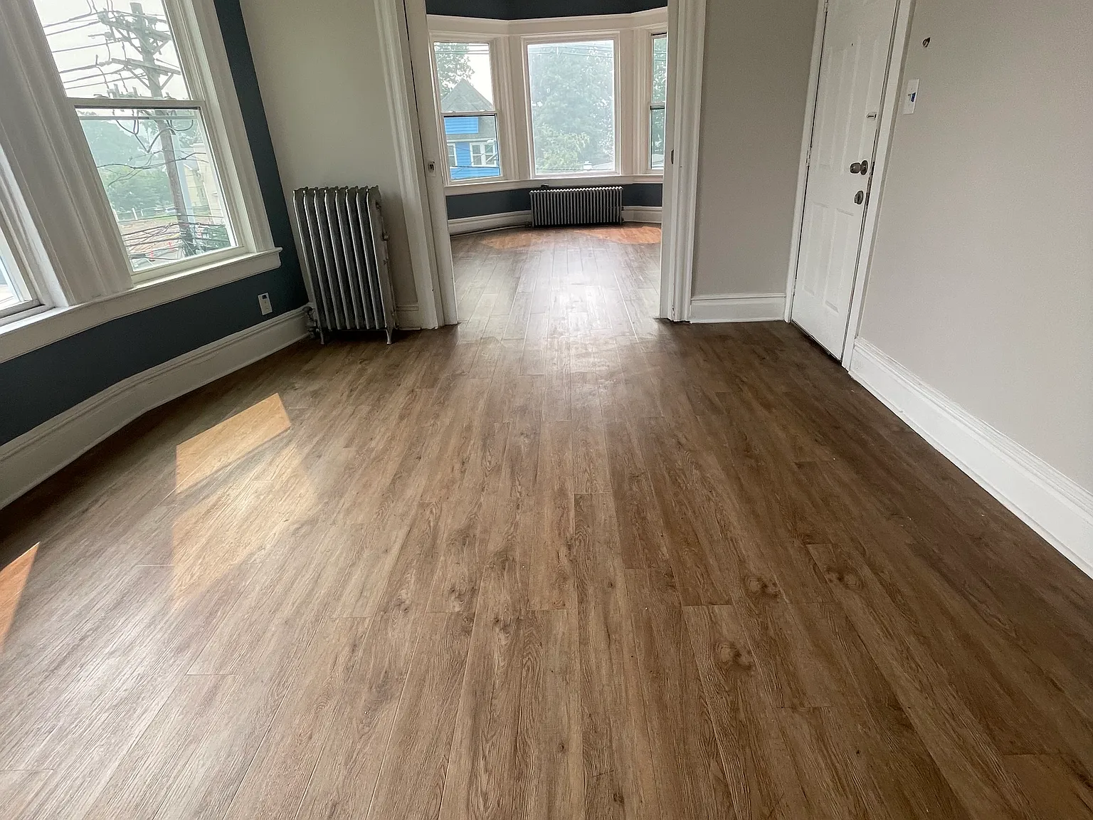3 bed, $2,575 — Photo 3