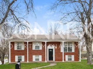 1927 S Belmont Pl, Independence, MO 64057