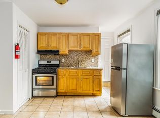 330 2nd St #B, Jersey City, NJ 07302