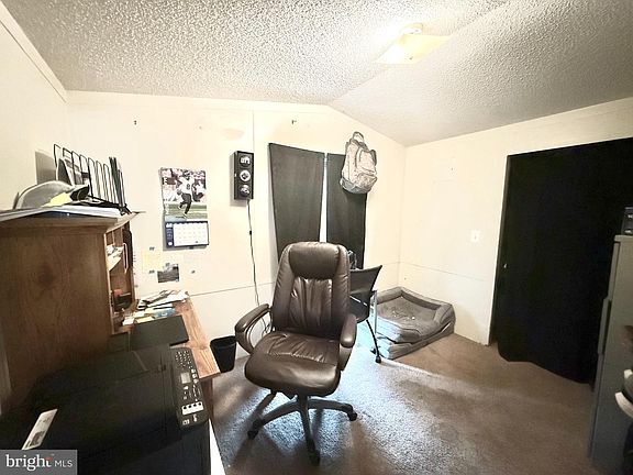 5th image of 28 Chesapeake Mobile Ct