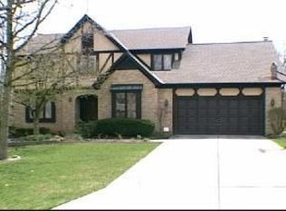 5555 Haddington Dr, Dublin, OH 43017