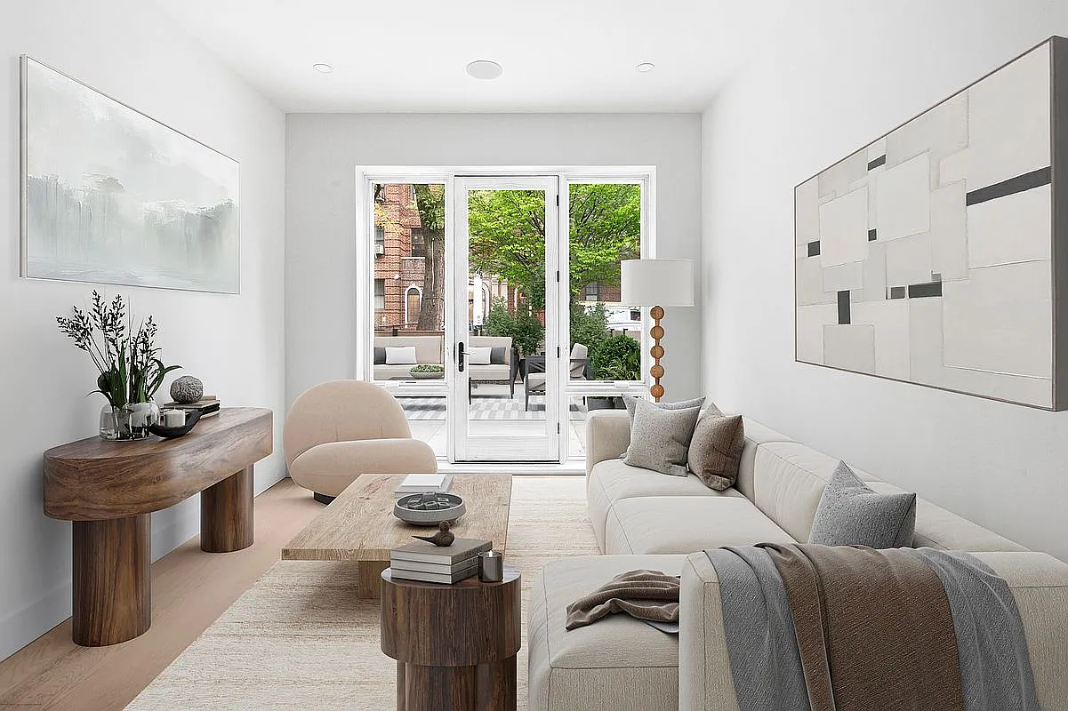 184 Hawthorne St #1F photo 1
