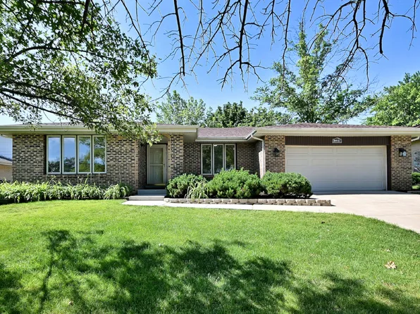 8931 Biloba St, Orland Park, IL 60462