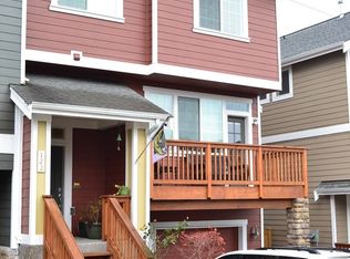 122 Wild Rose St, Tacoma, WA 98406