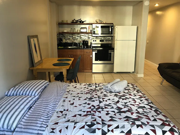 2345 Ala Wai Blvd #709 — Photo 5