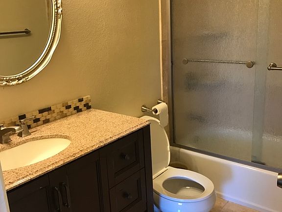4th image of 700 Kenton Ct