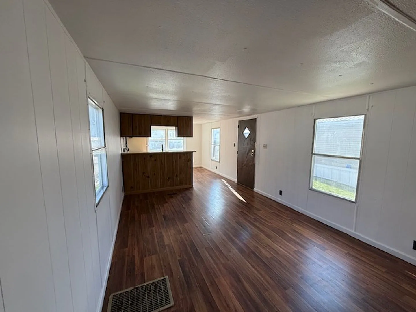 Nitro Valley MHC — Photo 2