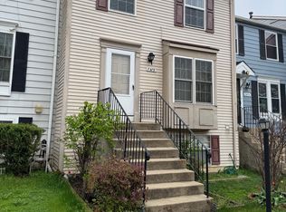 7473 Wounded Knee Rd, Lorton, VA 22079
