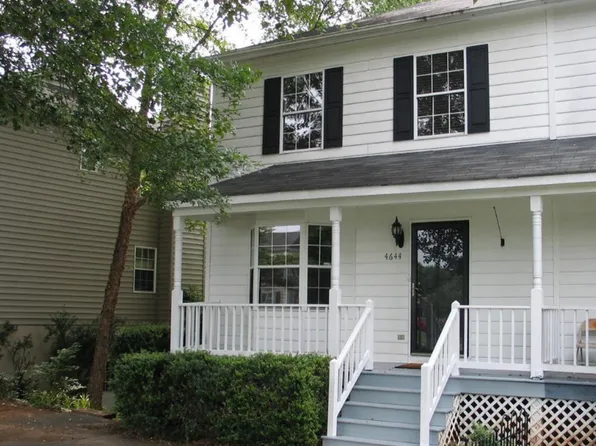 4644 Briarwood Dr, Charlottesville, VA 22911