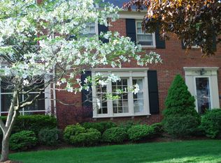 21184 Maplewood Ave, Rocky River, OH 44116