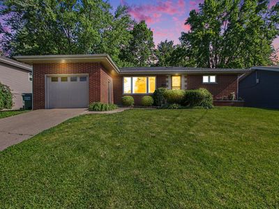 1305 Wood St, Valparaiso, IN, 46383