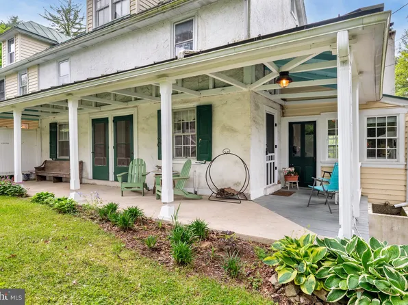 1811 Creek Rd, Glenmoore, PA 19343