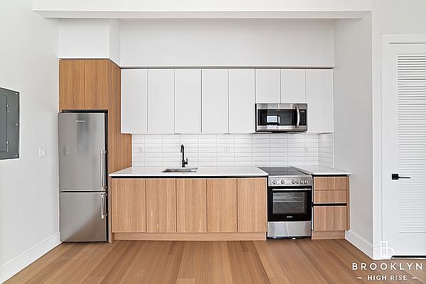 1st image of 416 Gates Ave #212