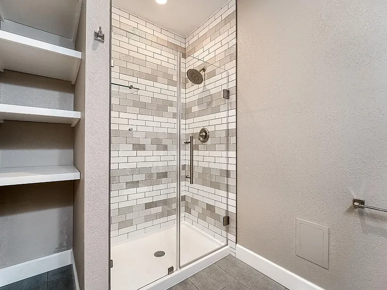17122 Melody Dr — Photo 59