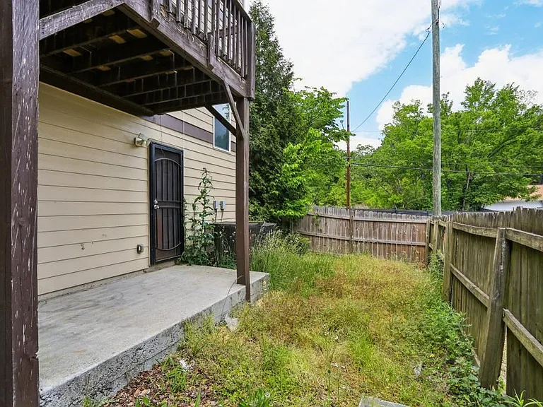753 Prince Pl NW — Photo 6