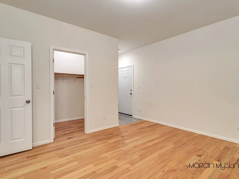 602 W 26th St — Photo 15