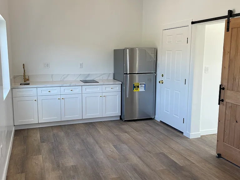24308 Victory Blvd #1 — Photo 1