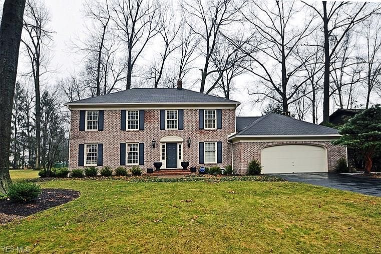 1st image of 32611 Carriage Ln