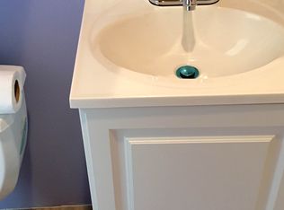 25 Chilmark St, Worcester, MA 01604