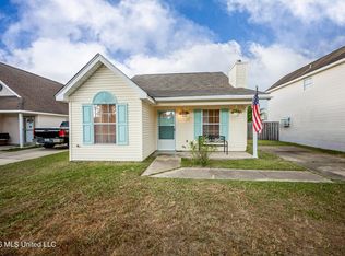 4631 Laurelwood Dr, Diberville, MS 39540