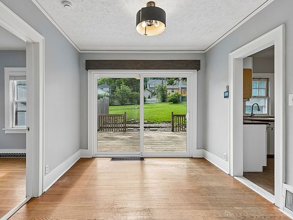 4th image of 519 S 56th St