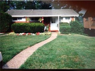 326 Cherrydell Dr, Pittsburgh, PA