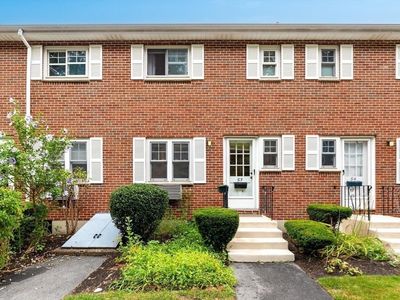 53 Emerson Gardens Rd UNIT 53, Lexington, MA, 02420