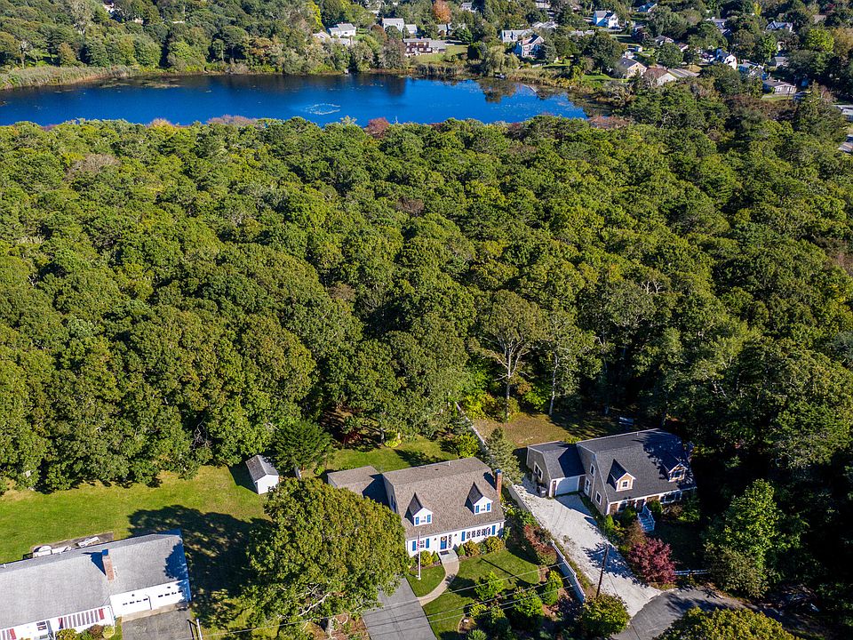 56 W Hyannisport Cir, Hyannis, MA 02601 Zillow