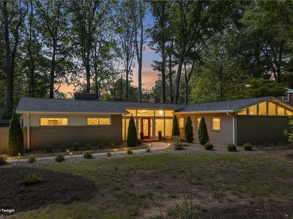 105 Falkener Dr, Greensboro, NC 27410
