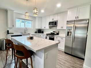 8060 Stadler St, La Mesa, CA 91942