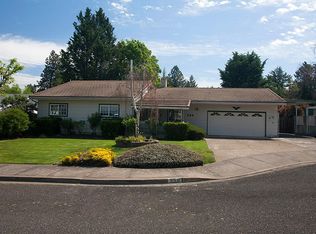 956 Brandon Way, Phoenix, OR 97535