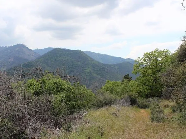 Sunset Drive, Pierpoint Springs, CA 93265
