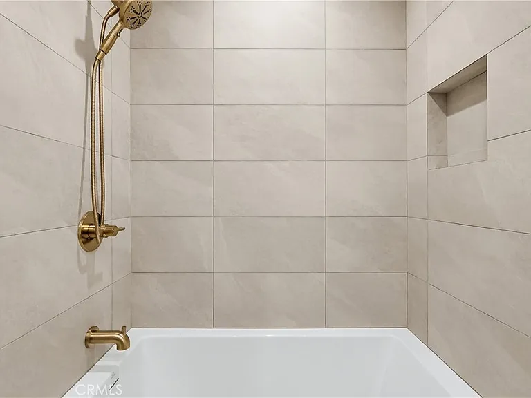 5440 Alcove Ave — Photo 26