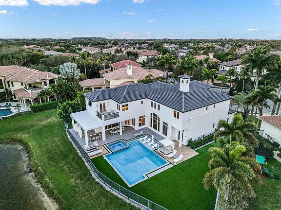 5th image of 17690 Lomond Court