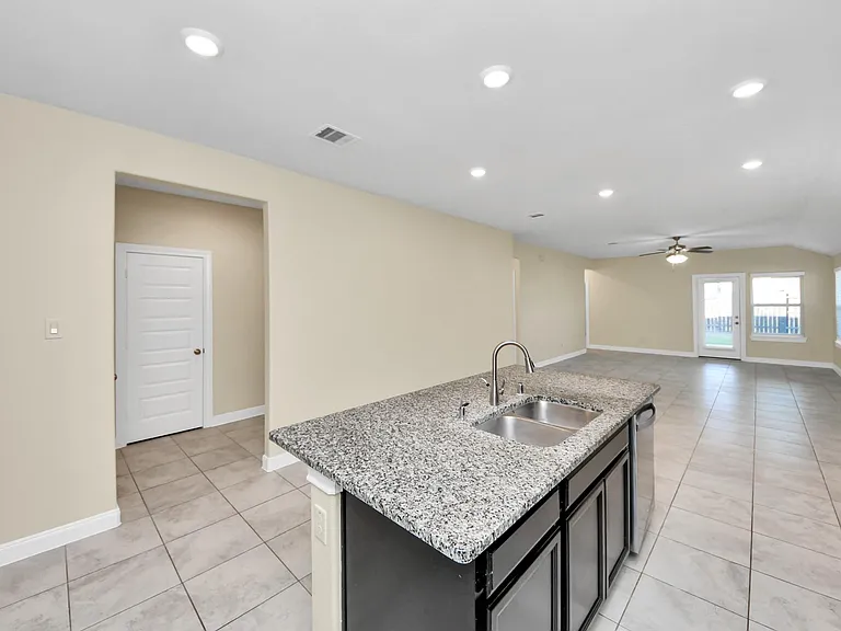 24654 Greenwood Bay Dr — Photo 11