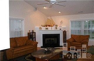 2nd image of 5014 Long Point Drive