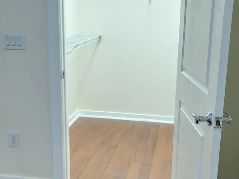 7342 Oak Manor Dr #3105 — Photo 11
