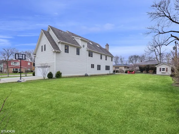 740 S Stone Ave, La Grange, IL 60525