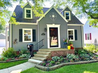 612 Grove St, Neenah, WI 54956