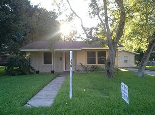 4301 California Ave, Dickinson, TX 77539