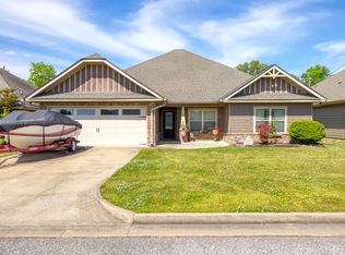 166 Lee Road 2170, Phenix City, AL 36870