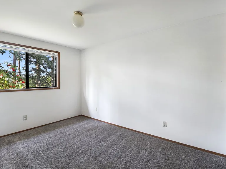 1025 SW Kaleeton Loop #2 — Photo 11