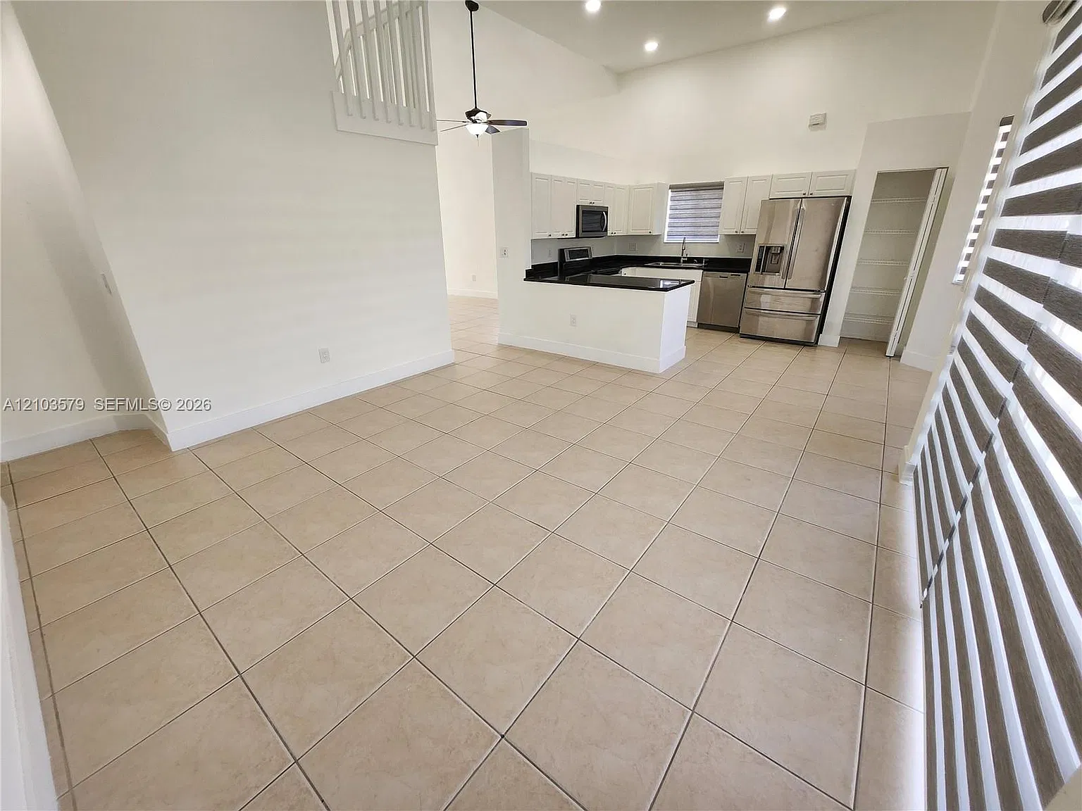 4 bed, 2106 sqft, $3,250 — Photo 4